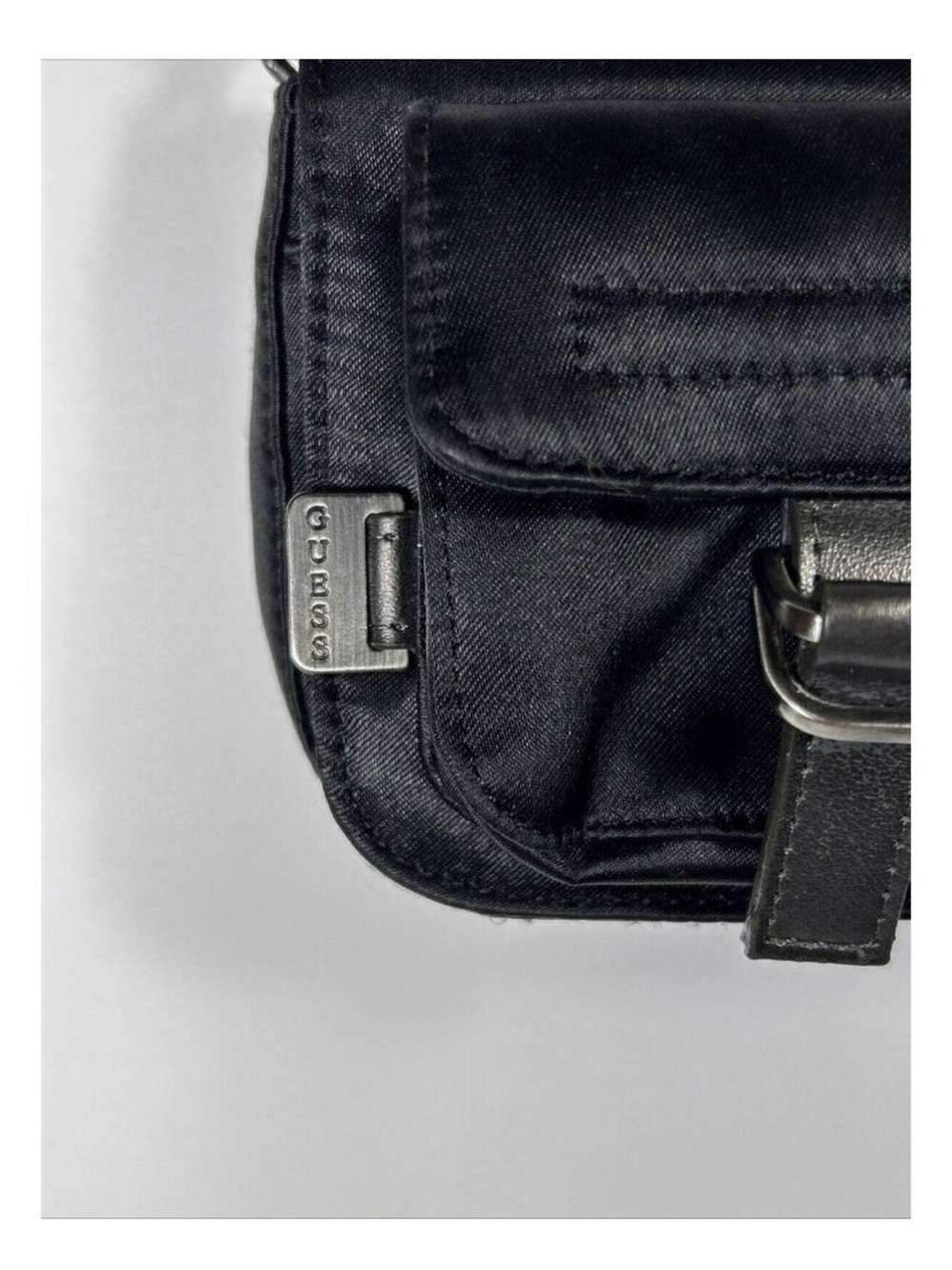 Guess Black Shoulder Bag with Chain Strap - Picture 6 of 9